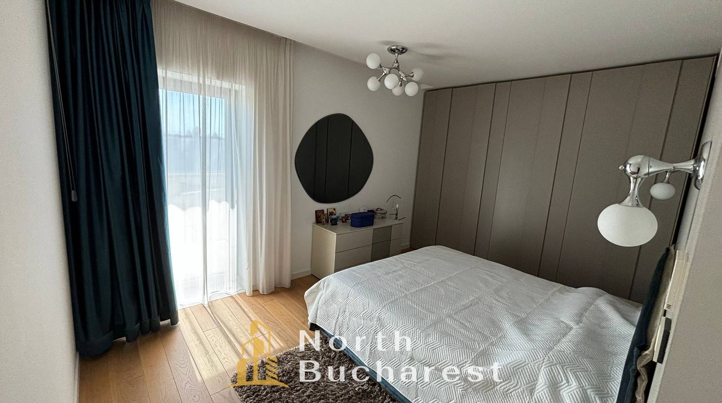 https://images.northbucharest.ro/TbQw27_fgJiMP2xfoCfF09Qh-Q_yphF3vgvzGAoh_ck/watermark:0.75:so:0:30:0.39/resize:fill:1460:816:1/gravity:ce/bG9jYWw6Ly8vZXN0YXRlL2xyLzhmOGM4ZWZkLTVhYzctNDljOS05MDZlLTljMTY3YTdmMTRlMC5qcGVn