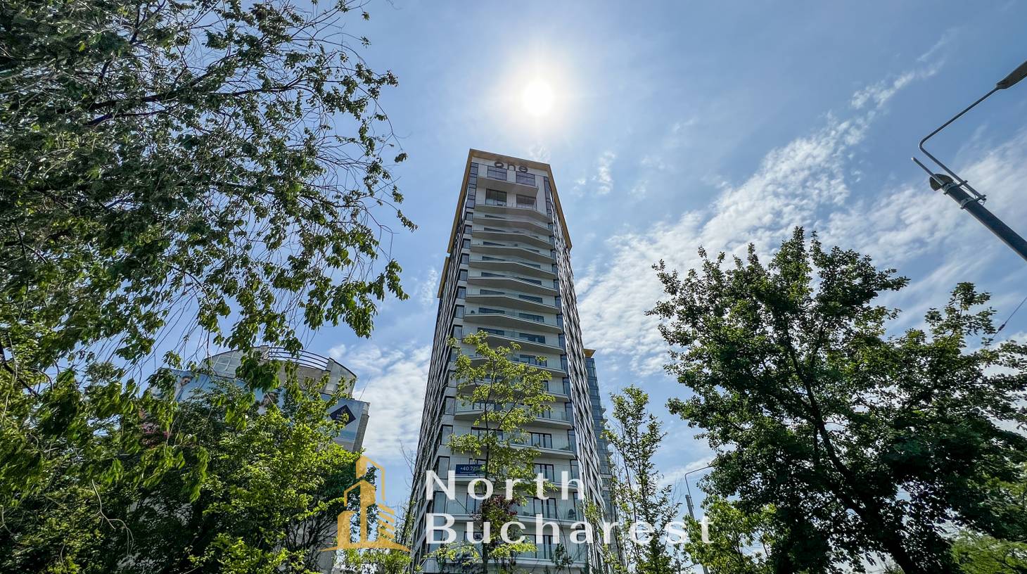https://images.northbucharest.ro/UVS72VYdAymKotUp5fvBhNqq1Q8BJzl7tIL5S_nkaEY/watermark:0.75:so:0:30:0.39/resize:fill:1460:816:1/gravity:ce/bG9jYWw6Ly8vZXN0YXRlL2xyLzFhMDc1NDA3LWExNGYtNDBjNi1iM2FmLTdhM2EwYTI5YjZjMi5qcGVn