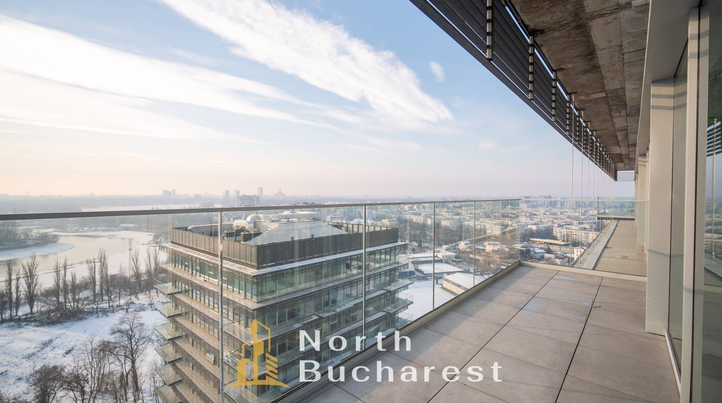 https://images.northbucharest.ro/U_Rn6IqghRw3aQuYUVgg60i7CGHL4E0y_FLb87hkPqw/watermark:0.75:so:0:30:0.39/resize:fill:1460:816:1/gravity:ce/bG9jYWw6Ly8vZXN0YXRlL2xyLzMyMDVkMDcxLTA2NTItNGI1Ny1hOTk5LTE2NDEyN2NiYWZmYy5qcGVn