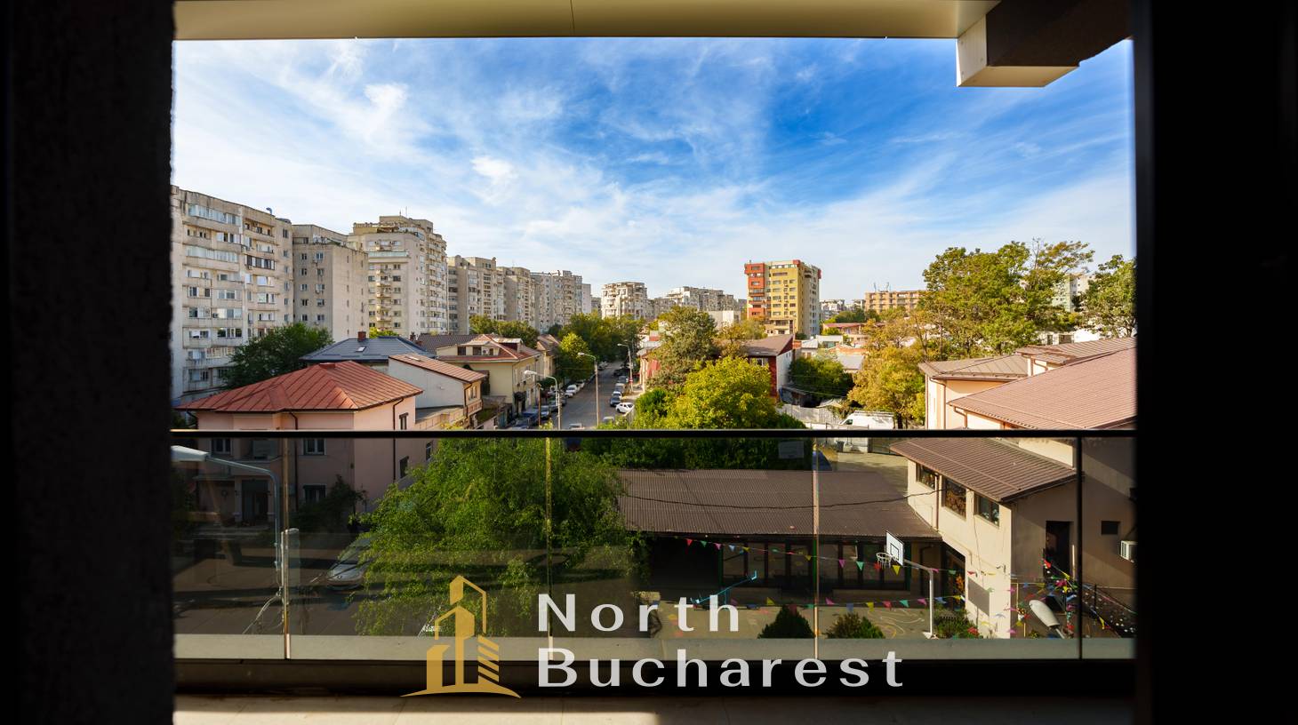 https://images.northbucharest.ro/UciDqWUAPJFP2URmcBgJNYmICqZsd53bFrcq_dh_cj4/watermark:0.75:so:0:30:0.39/resize:fill:1460:816:1/gravity:ce/bG9jYWw6Ly8vZXN0YXRlL2xyLzk5YmE4NjI5LTMwMmYtNDkwYy05MDE1LTI4OGUwNTgzZjVkZi5qcGVn