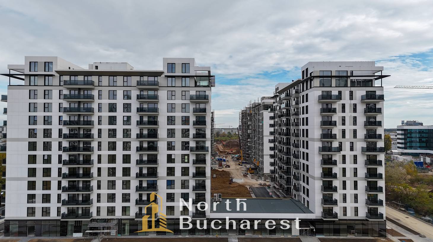 https://images.northbucharest.ro/UolMQDAiCrxnI0BBTe92XYBAsTcEMIDhmB1qnDu8uS4/watermark:0.75:so:0:30:0.39/resize:fill:1460:816:1/gravity:ce/bG9jYWw6Ly8vY29tcGxleC9zbGlkZXMvYzg3ZDQ1ZmYtNDIxMy00ZTVjLWFmYWMtMDhjNjNhODI3YWY0LmpwZWc
