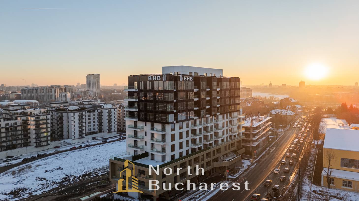 https://images.northbucharest.ro/VBdbiSaud0QAvxbYIRxfln9JS714Jsv-l7MLFlJt8ds/watermark:0.75:so:0:30:0.39/resize:fill:1460:816:1/gravity:ce/bG9jYWw6Ly8vZXN0YXRlL2xyL2RhNTZjMDQwLTgyZmYtNGZmYS04YjQ2LTk1NGRiNTdhMGFjNi5qcGVn