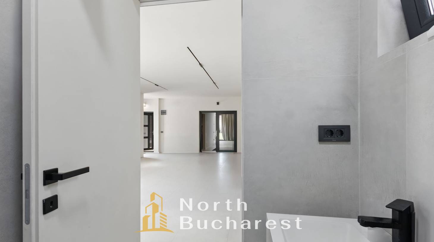 https://images.northbucharest.ro/VI5VycO7JaJl-bbcHep9ATy5oUc4-phHBEXZUaqUX4Y/watermark:0.75:so:0:30:0.39/resize:fill:1460:816:1/gravity:ce/bG9jYWw6Ly8vZXN0YXRlL2xyL2Y2ZTY2ZTg5LTM2NzMtNGRjNS04M2FhLTk1MmFjOWRkM2IxNi5qcGVn