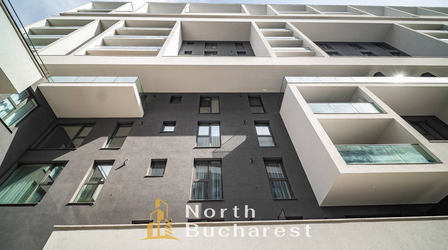 https://images.northbucharest.ro/VM0Yy9JlSbrmiQjS3pXgdlEwGCK_EsoJe5nTM_RxdeA/watermark:0.75:so:0:30:0.39/resize:fill:1460:816:1/gravity:ce/bG9jYWw6Ly8vZXN0YXRlL2xyL2M4NGU3Zjk1LWQ1YmQtNDczNC05MzFjLWQ4ZmZjYzMxYmExYi5qcGVn