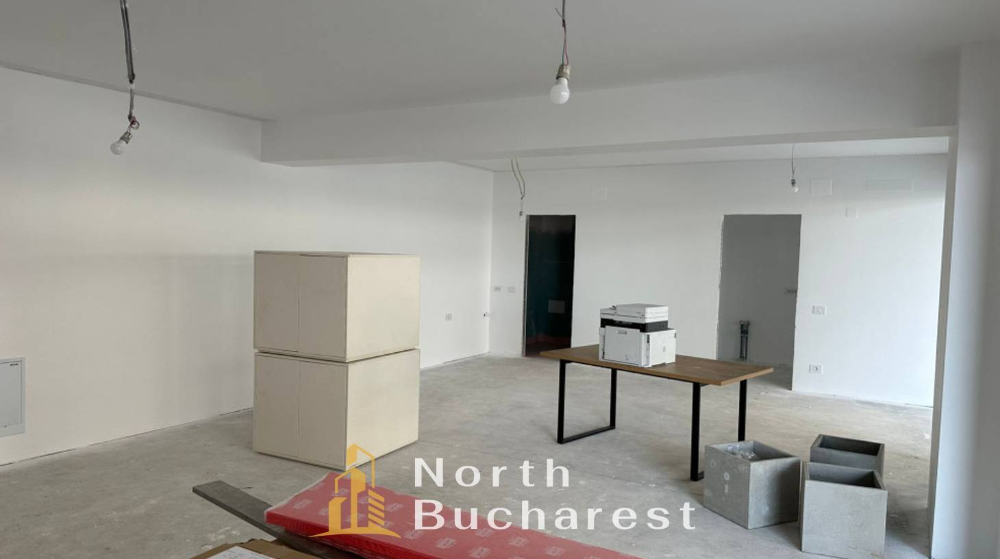 https://images.northbucharest.ro/Vg7zT-1gEun0vkbrS2hdnbmpdf2AhTrS1i6hUKNndtY/watermark:0.75:so:0:30:0.39/resize:fill:1460:816:1/gravity:ce/bG9jYWw6Ly8vZXN0YXRlL2xyL3o3NXNsdWoydDh5MnBlMS01NzdfNi5qcGc