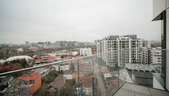 https://images.northbucharest.ro/VwPecEkz6Gk5CzvaTQwU1boChNbHPhcjb2-fPV4pDr0/resize:fill:350:198:1/gravity:ce/bG9jYWw6Ly8vZXN0YXRlL2xyLzc4ZDVlMzA1LTJlYmYtNDFmOC1hNTdkLTY2NTU0ZWE0MzRkMy5qcGVn