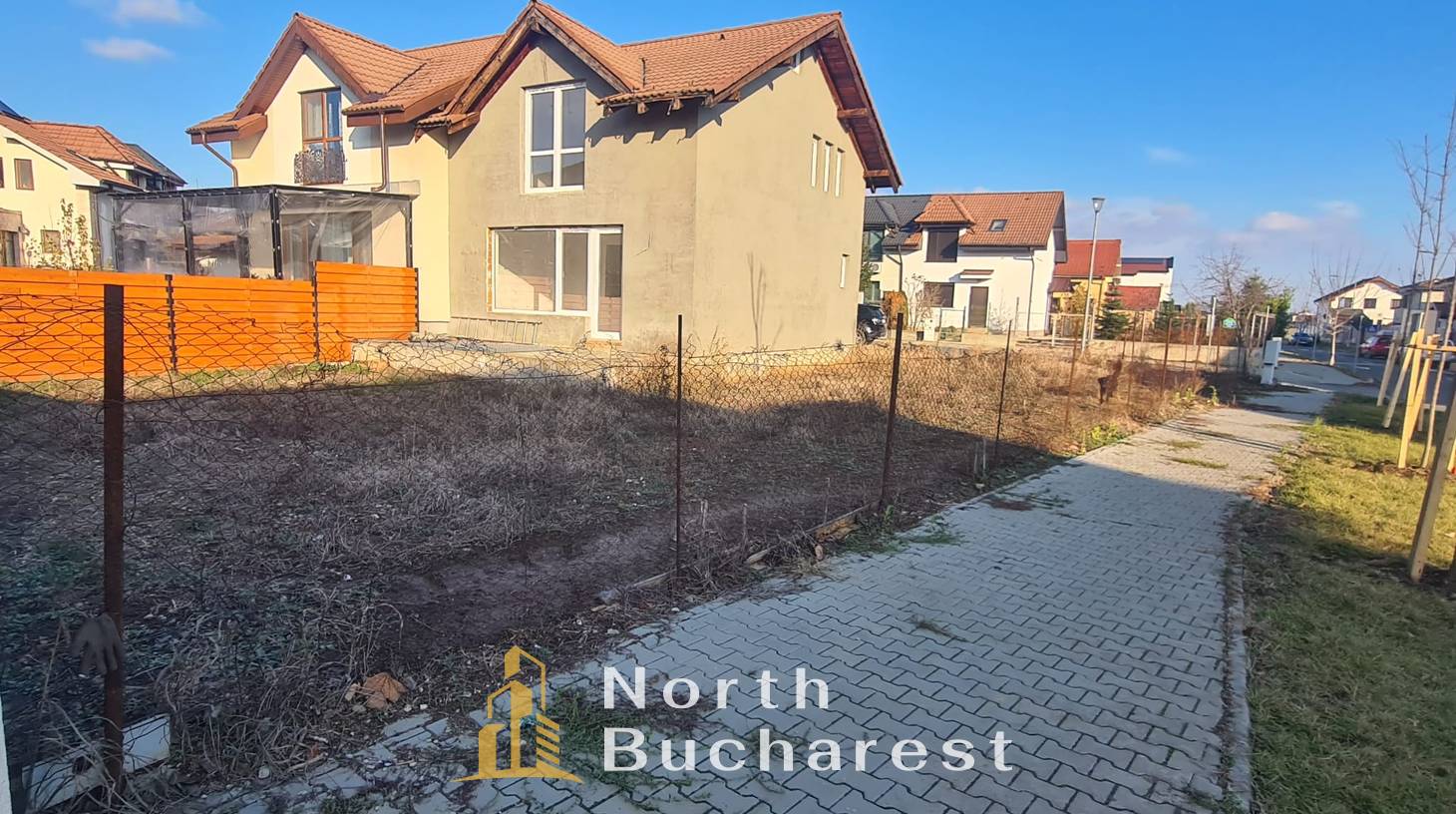 https://images.northbucharest.ro/W5amS6feGhg3GLQAHHcUoibpuXuki7xK97POupueO7s/watermark:0.75:so:0:30:0.39/resize:fill:1460:816:1/gravity:ce/bG9jYWw6Ly8vZXN0YXRlL2xyL2JjNzdjODE3LTQ3ZjUtNDc1MC1hODhjLWMxMDMxZmI1MTQxNC5qcGVn