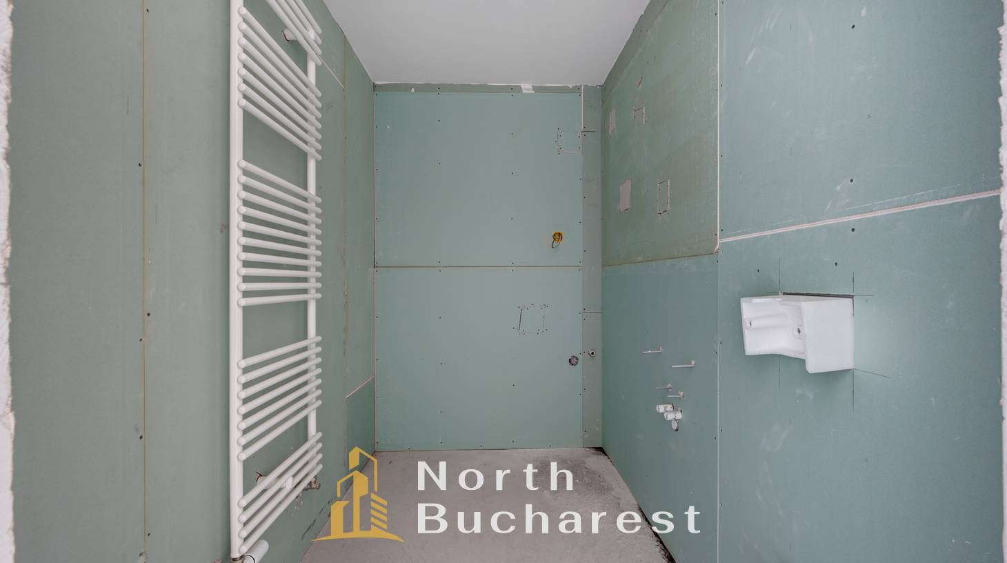 https://images.northbucharest.ro/WZuR5KPEdvZQW5R1FZsG4_geznI52ZvkpNquCs7GJRo/watermark:0.75:so:0:30:0.39/resize:fill:1460:816:1/gravity:ce/bG9jYWw6Ly8vZXN0YXRlL2xyL2JlZmNlZDRiLWFiMTItNGZmNS05ZTM3LWE3YTg1MDQ1Y2E2MC5qcGVn