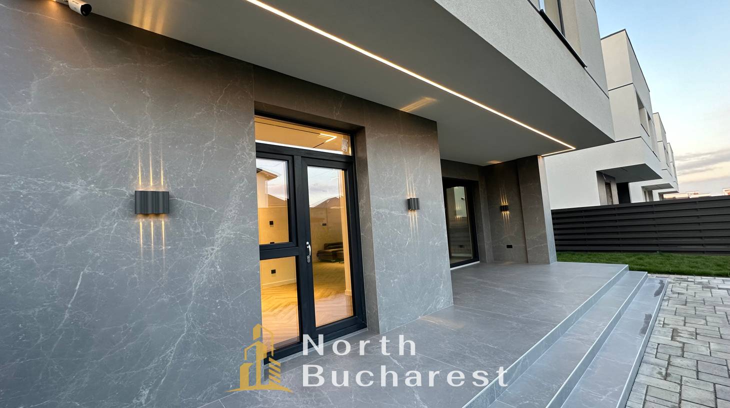 https://images.northbucharest.ro/WZzKKE00_VjgGLlL7NZR7sPOat8NYkA0mWELpAvBPFA/watermark:0.75:so:0:30:0.39/resize:fill:1460:816:1/gravity:ce/bG9jYWw6Ly8vZXN0YXRlL2xyLzJhYjg3ZjQzLWRkMjctNDBjNy04MTI0LWNmOWZlNjM1MWM1Ny5qcGVn