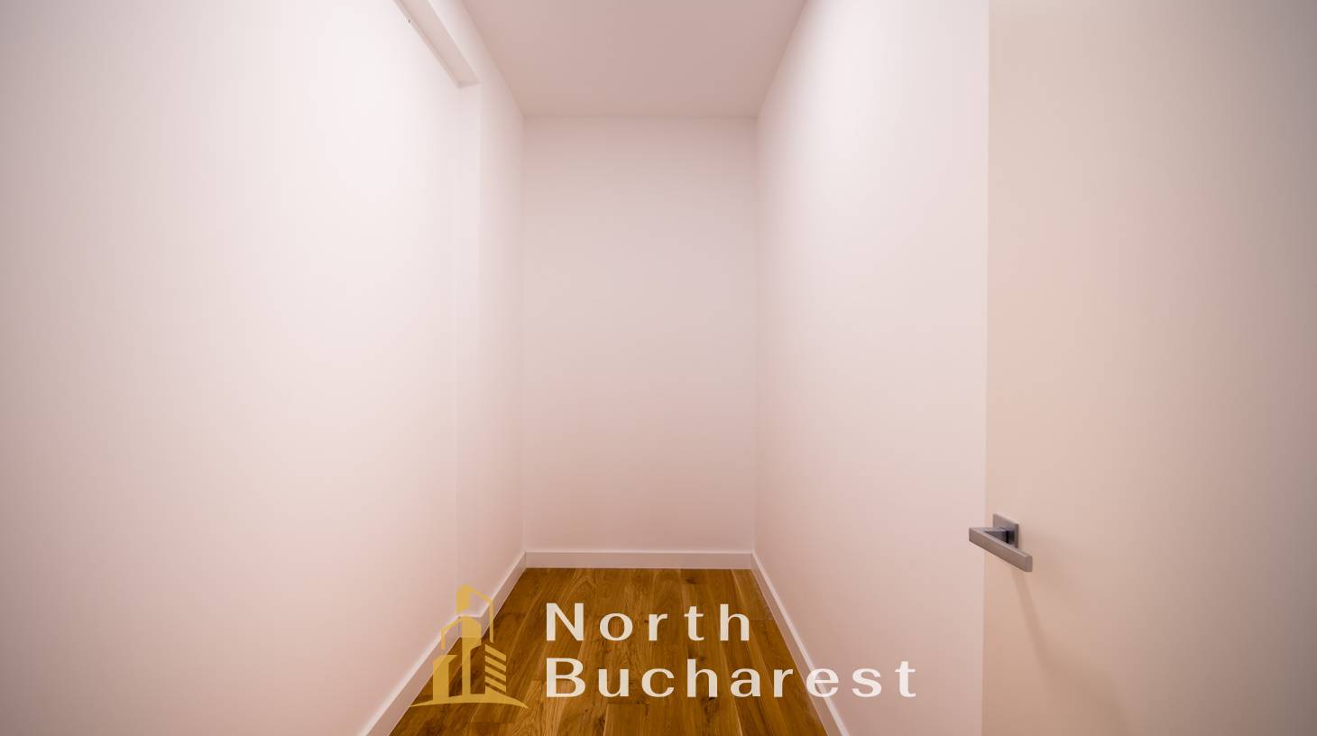 https://images.northbucharest.ro/WuPoRvjkjxKVsrqEp65dSODCW6IFKKjwbCy35wmDwgc/watermark:0.75:so:0:30:0.39/resize:fill:1460:816:1/gravity:ce/bG9jYWw6Ly8vZXN0YXRlL2xyLzEzNDBlYWUxLWNiYjEtNGU3OC04ZWJlLTc2MjlmNzVhNWNhZC5qcGVn