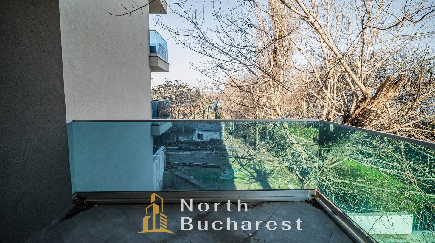 https://images.northbucharest.ro/XoX3zzWnl_N1X-S3yt-wdtF7dD1fsdMy8r9adttcsRs/watermark:0.75:so:0:30:0.39/resize:fill:1460:816:1/gravity:ce/bG9jYWw6Ly8vZXN0YXRlL2xyLzNkYjFiZWIxLWM5NTMtNDk1OC05NDRiLTExYWIyMDRjMmQ3YS5qcGVn