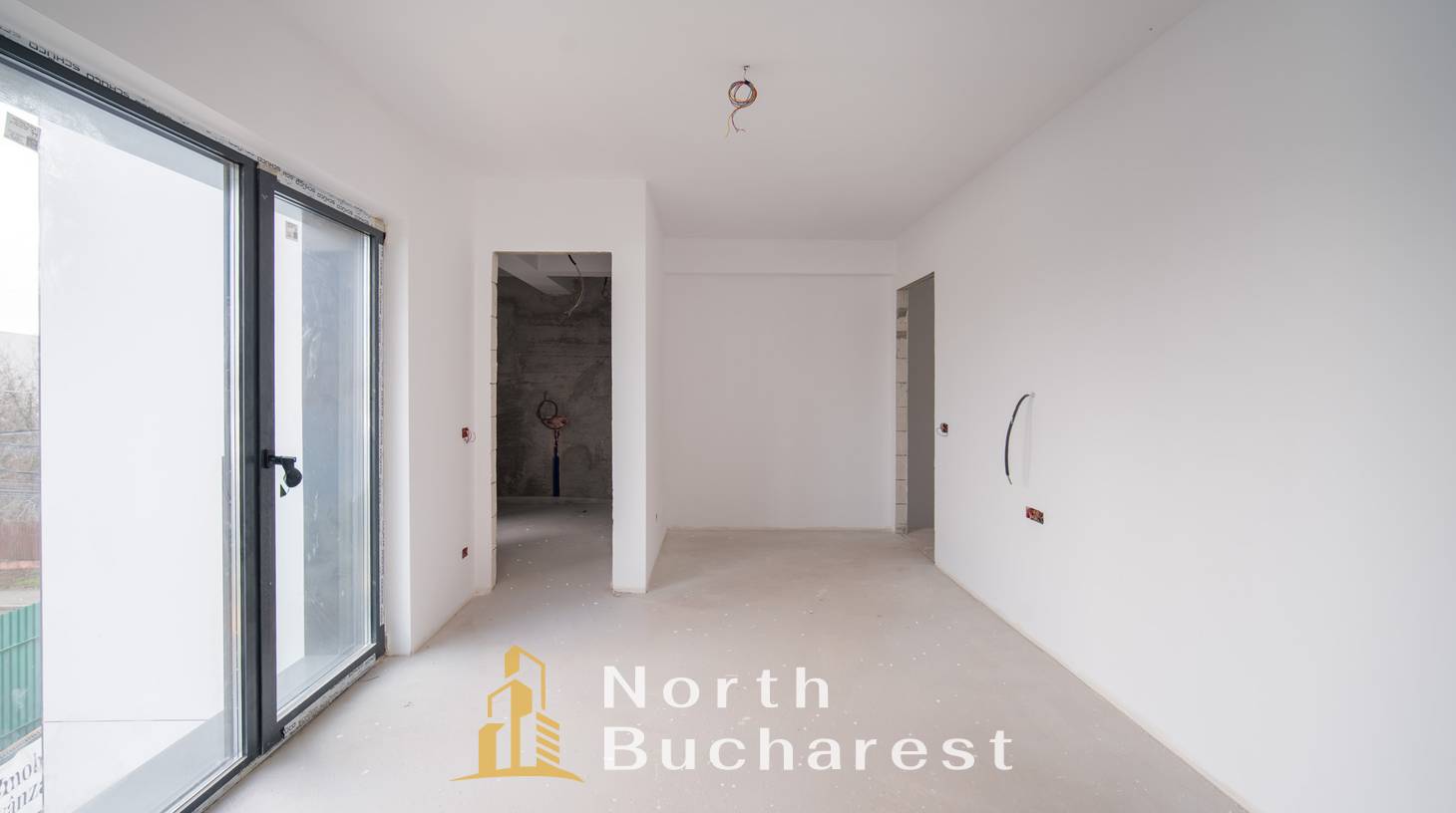 https://images.northbucharest.ro/Y49ObYTdjMHSsBFt85vKHepxollrH8OqHs1aAsC-AW8/watermark:0.75:so:0:30:0.39/resize:fill:1460:816:1/gravity:ce/bG9jYWw6Ly8vZXN0YXRlL2xyLzViNTcxNmU3LWQ1ZjYtNGJlMC04Yjg2LWI1MmYzNTNlZGFkMi5qcGVn