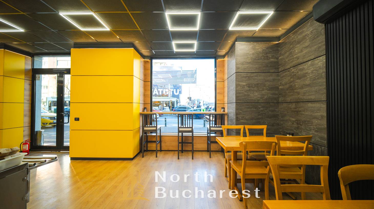 https://images.northbucharest.ro/YJ8bkoLBxqmod-Eg1SuqWqLBWn95RKf_dxeZbWQxqeE/watermark:0.75:so:0:30:0.39/resize:fill:1460:816:1/gravity:ce/bG9jYWw6Ly8vZXN0YXRlL2xyLzkxOTA0NmQwLTU0OWYtNDQ3ZC05MDA5LWY4ODNhYWI3MzNiYi5qcGVn