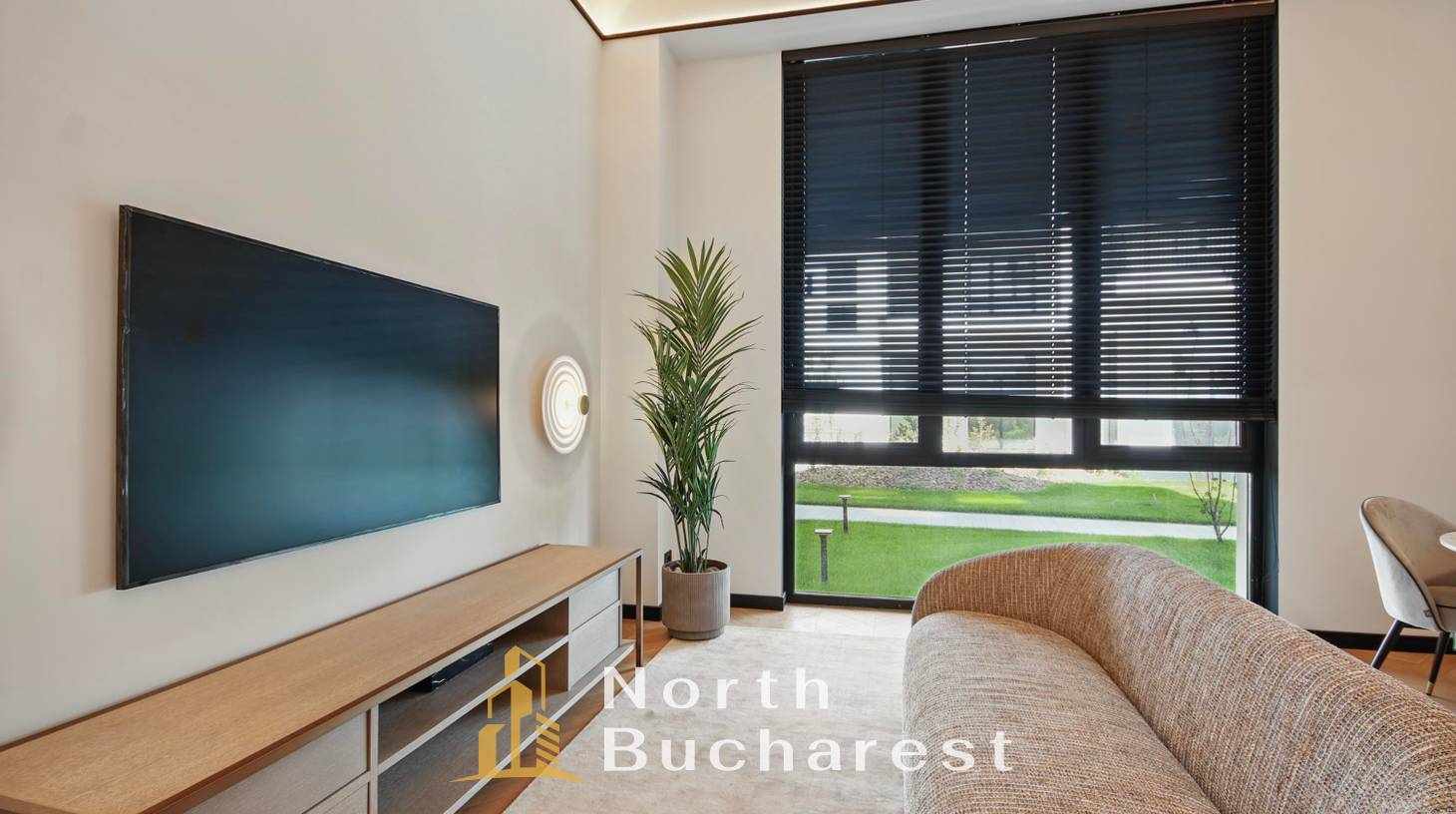 https://images.northbucharest.ro/YO3T84c9Wq49nZM3rHQi1smb6Ji_oIStJqR8_tTbQvQ/watermark:0.75:so:0:30:0.39/resize:fill:1460:816:1/gravity:ce/bG9jYWw6Ly8vZXN0YXRlL2xyLzcyYTEyMDZkLTM2NDgtNDM5My1hN2ZhLTZhNjhmOTlhYmVmOS5qcGVn