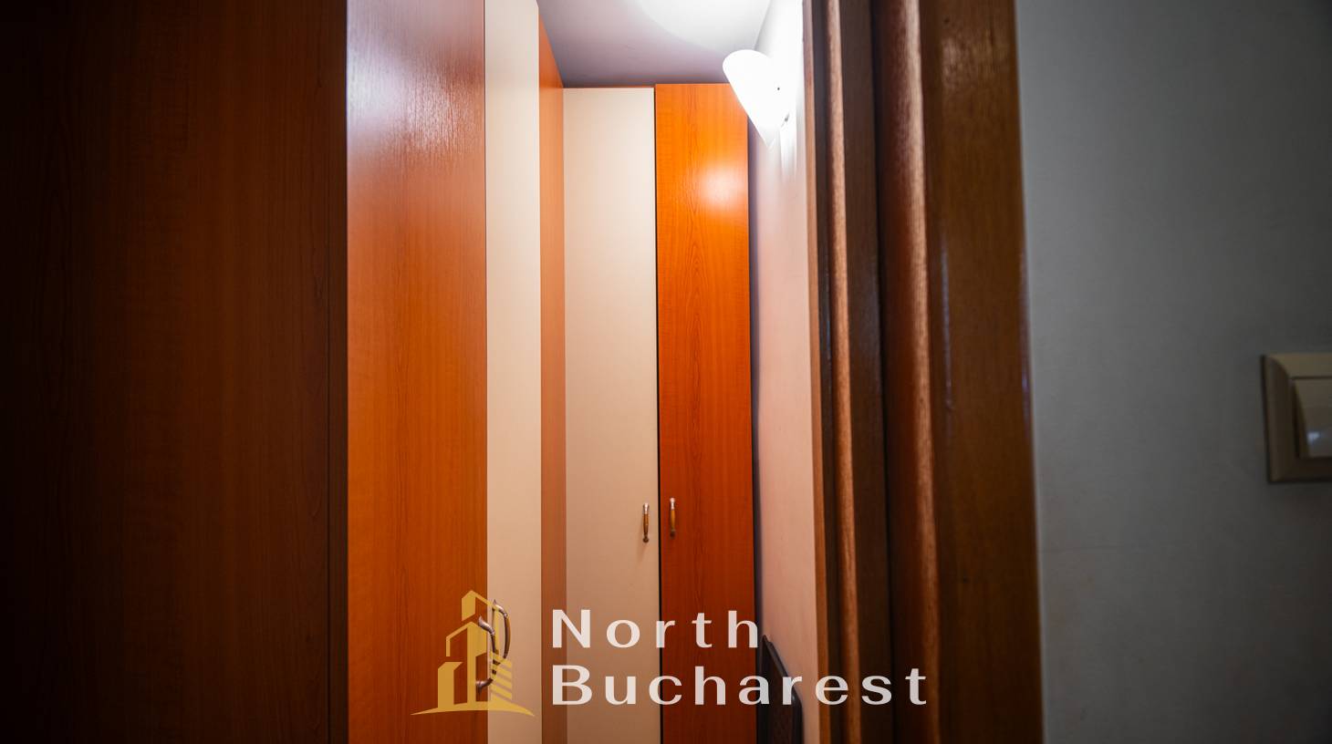 https://images.northbucharest.ro/Ya5S0enh3AAElsuxfx1MM0gIbUtl6ALBWoupQ1mXkqo/watermark:0.75:so:0:30:0.39/resize:fill:1460:816:1/gravity:ce/bG9jYWw6Ly8vZXN0YXRlL2xyL2VmZTdlM2E5LWMyNTItNGMwOS1hYmQyLWRlYzE2ZGU4YTg5Yy5qcGVn