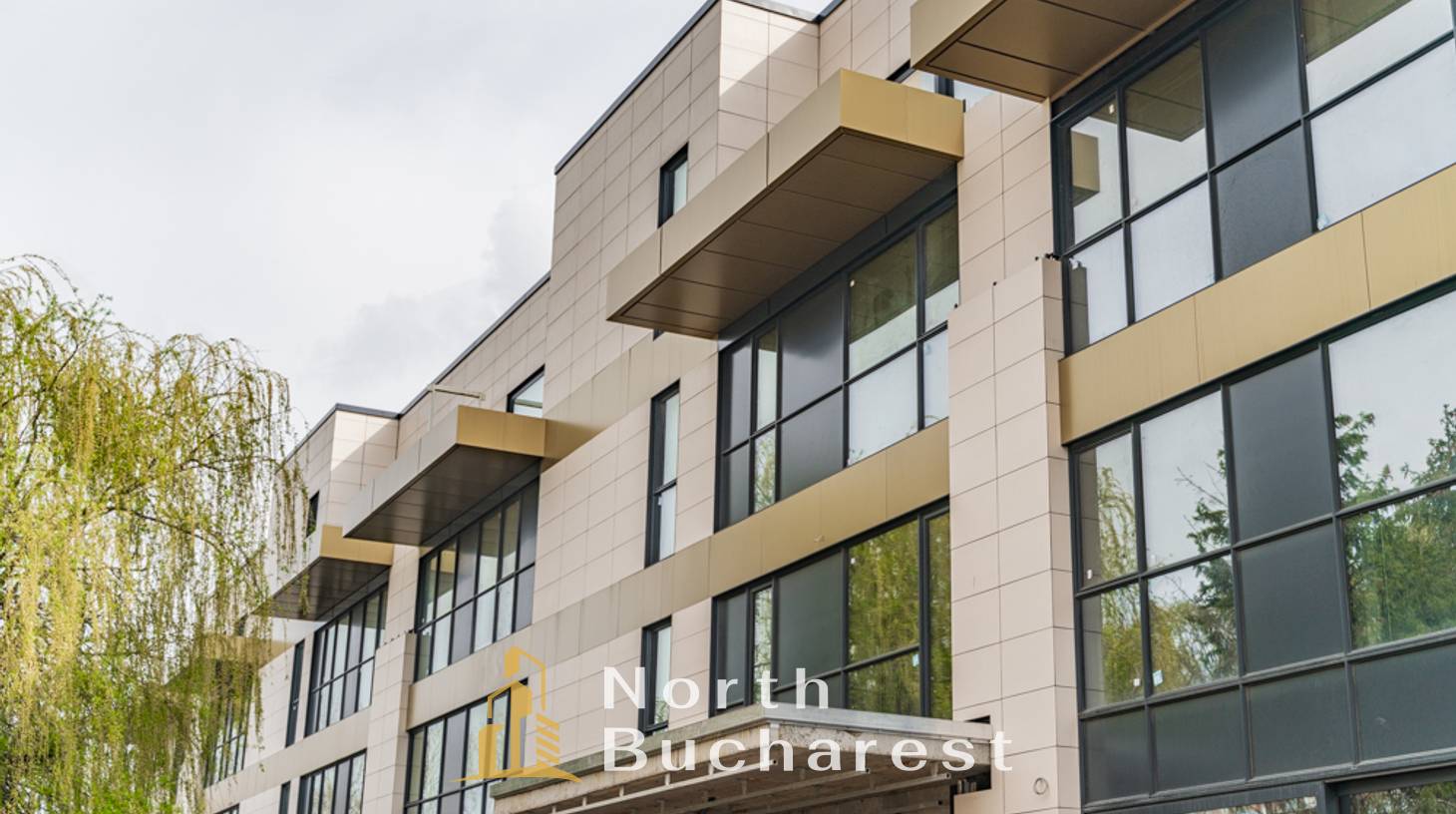 https://images.northbucharest.ro/YdQHNrIpGohGWKg6n45WJ-dGNrlXEkEo4KkIs6QK-8o/watermark:0.75:so:0:30:0.39/resize:fill:1460:816:1/gravity:ce/bG9jYWw6Ly8vZXN0YXRlL2xyLzFhZjZmOTI0LWMyNzAtNGM0Ni1iYjI2LTI3M2U3MTVmOThiOS5qcGVn