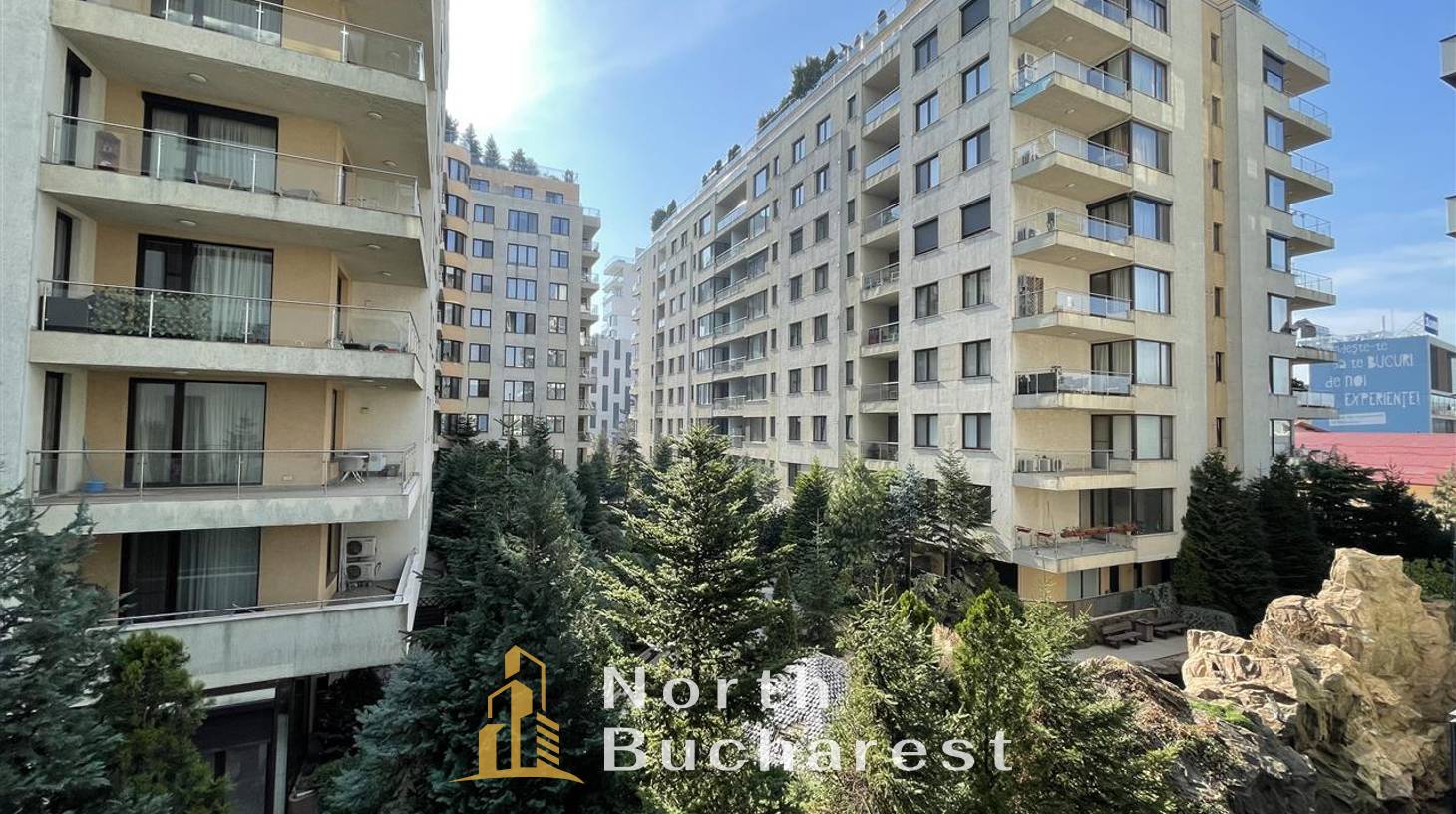 https://images.northbucharest.ro/YiV_o000heT_82kV-DJUnHUnN3TBhYvMhszehK8hErU/watermark:0.75:so:0:30:0.39/resize:fill:1460:816:1/gravity:ce/bG9jYWw6Ly8vZXN0YXRlL2xyL2NjZGU5Zjc5LTY0MzYtNGZjYS1iOTk0LWYxYTAyNDFlYjkyYS5qcGVn