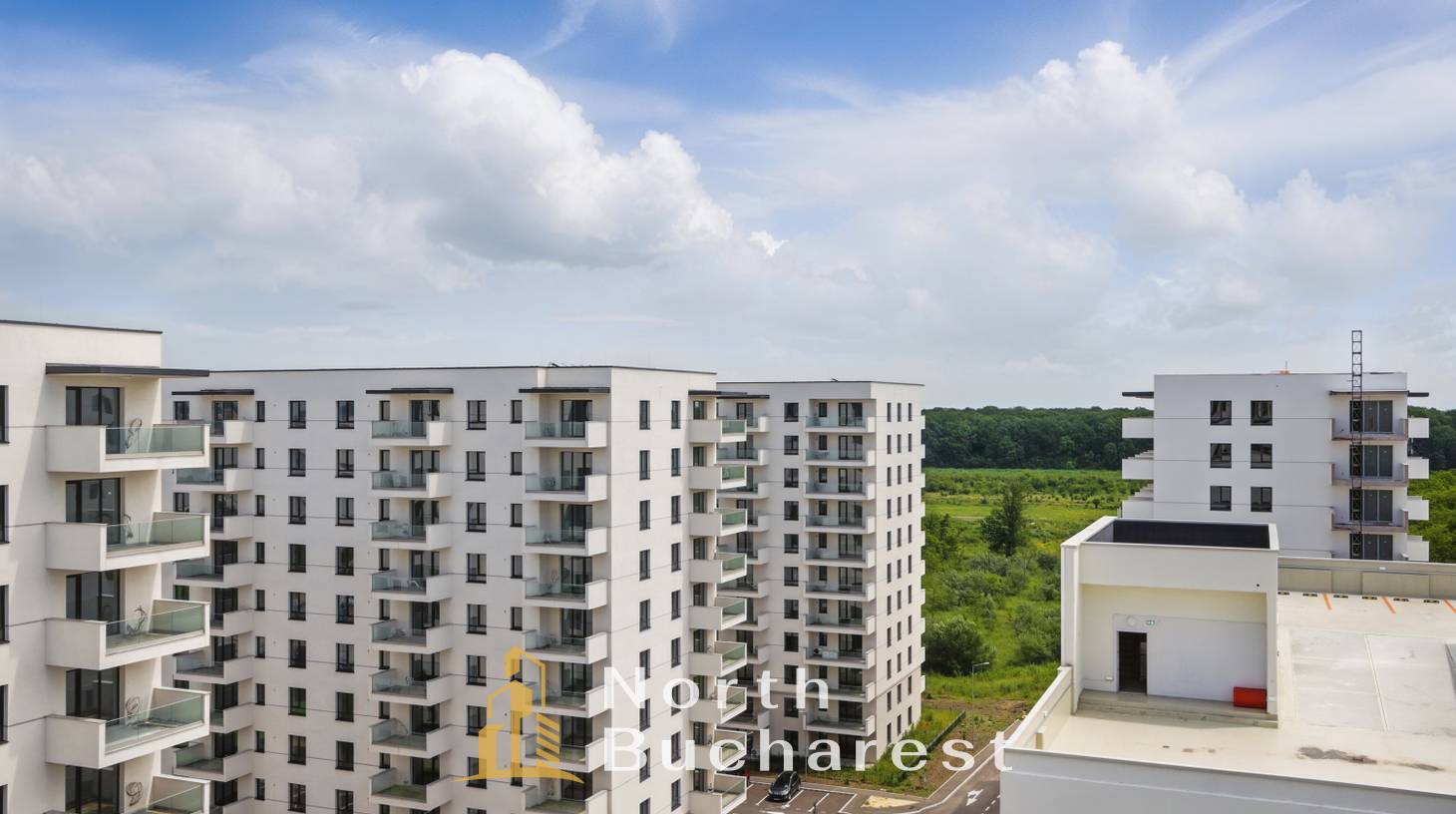 https://images.northbucharest.ro/YmTANBp9WymWbPaG1s029ldfH_Ib1K52Eh5OHEicZzY/watermark:0.75:so:0:30:0.39/resize:fill:1460:816:1/gravity:ce/bG9jYWw6Ly8vZXN0YXRlL2xyLzY5MmFkODM5LWU2NjItNDNmNC04NzI4LTYzYjNkMTg5MzNmYS5qcGVn