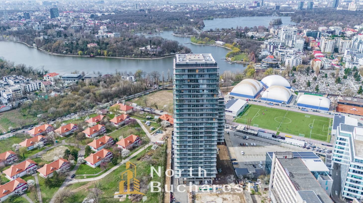 https://images.northbucharest.ro/Ynx3vdtIT17sEHAxSdlYkF8Gk9V6GVbylQcW53a5GJ0/watermark:0.75:so:0:30:0.39/resize:fill:1460:816:1/gravity:ce/bG9jYWw6Ly8vZXN0YXRlL2xyL2Q3NmRmMmY2LWEzMDUtNDhkYy1hMjM0LThiYjM3ODFiOTA2NS5qcGVn