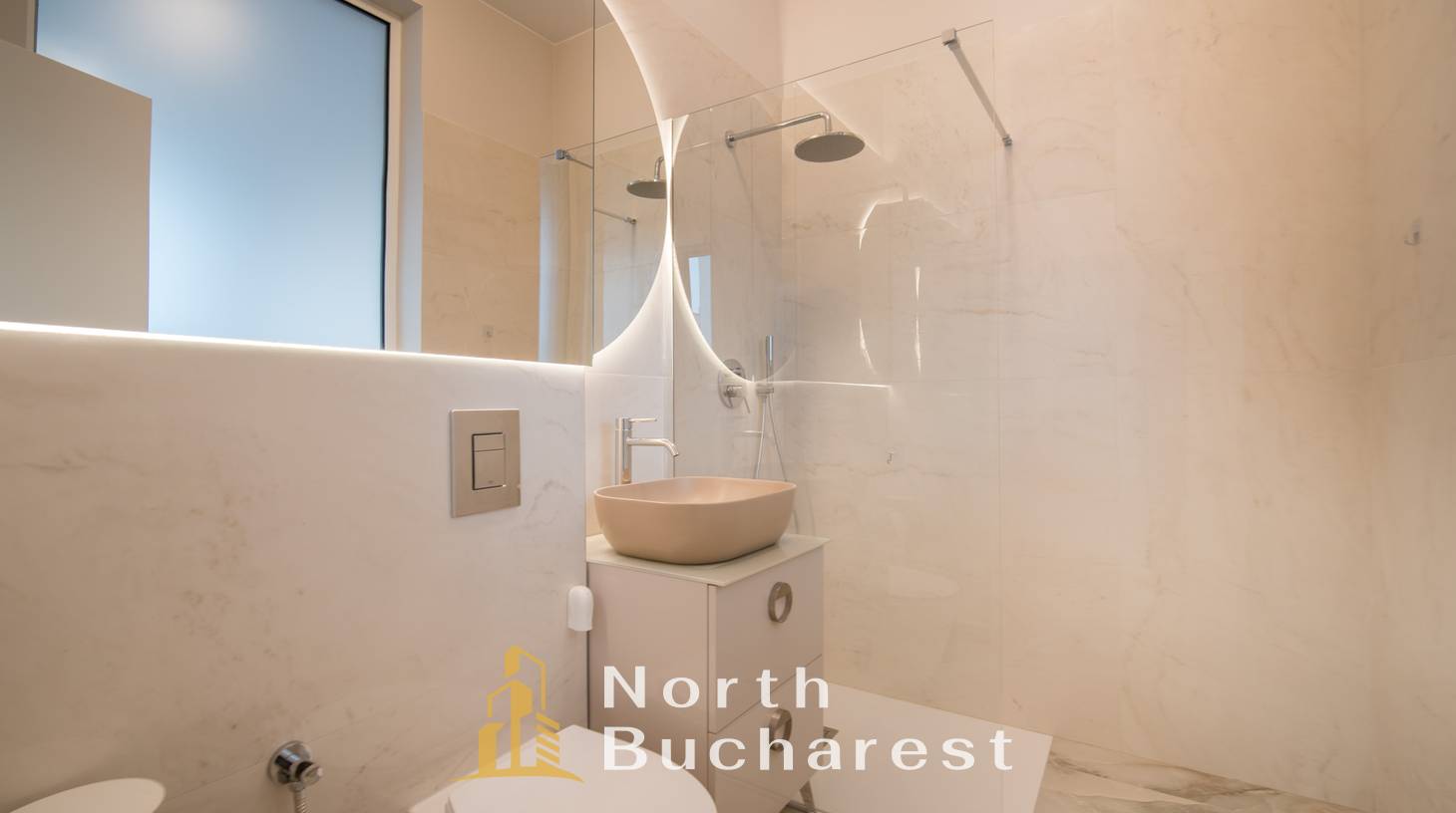 https://images.northbucharest.ro/ZB-L1Dsb0wGXahAMIS0vfIuBda0Fc3gHQ8uLgE1Y8sA/watermark:0.75:so:0:30:0.39/resize:fill:1460:816:1/gravity:ce/bG9jYWw6Ly8vZXN0YXRlL2xyLzc2ZDI3M2U1LTcwZDEtNDY5ZS1hNmQzLThmZmY0N2JkYWM0ZS5qcGVn
