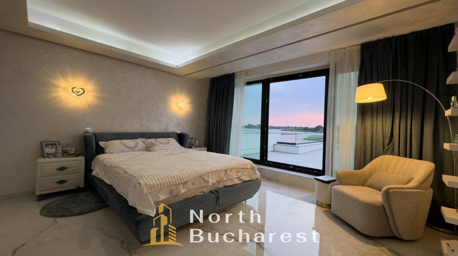 https://images.northbucharest.ro/Ze2lZi9Za1NQl4e2CV3VbW0tI666vTITxI88RwA5Ovw/watermark:0.75:so:0:30:0.39/resize:fill:1460:816:1/gravity:ce/bG9jYWw6Ly8vZXN0YXRlL2xyLzhjZGVjOGUzLTQxZDktNDQzYi1iZWFiLWE1Mjk4NTUwMjlkMy5qcGVn