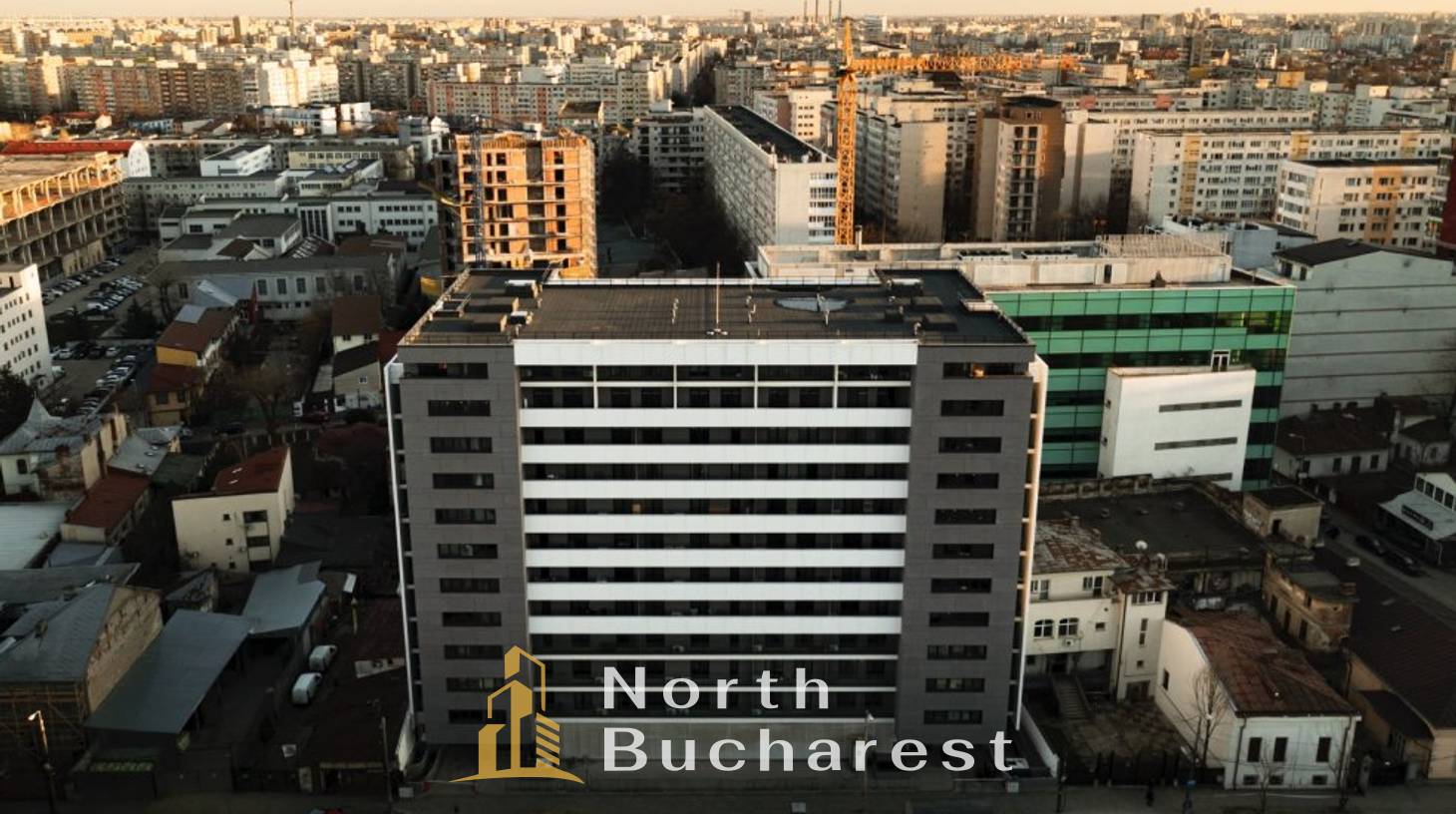 https://images.northbucharest.ro/ZlGPqdVVb1DmDZeN6J6MDvE_jOkcf9RUKG2snpS64TY/watermark:0.75:so:0:30:0.39/resize:fill:1460:816:1/gravity:ce/bG9jYWw6Ly8vZXN0YXRlL2xyL3Awem9ldmE1bTNwa2xseS03MjkuanBn