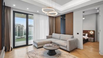 https://images.northbucharest.ro/a2Y3hSDFXgzC13MLS9aojyKPHotr8TV5iTIkm3L7feE/resize:fill:350:198:1/gravity:ce/bG9jYWw6Ly8vZXN0YXRlL2xyL2MzOGU1NjEwLTExOTgtNDFlYS05MWQyLTcwZTMyNmMxZWQ2YS5qcGVn