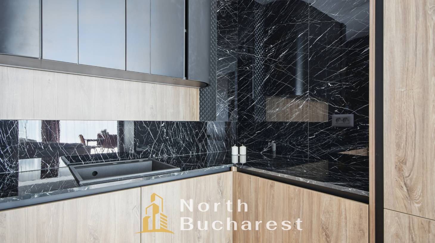 https://images.northbucharest.ro/aF1cIdrRwdG8eiY1DPr8xD-mAqzvkpJCqGVJRttAzgI/watermark:0.75:so:0:30:0.39/resize:fill:1460:816:1/gravity:ce/bG9jYWw6Ly8vZXN0YXRlL2xyL2U0NjY4MjYxLWU1YmQtNDdlYS05ZjFiLWNhZDRkNDQwZGJiZC5qcGVn