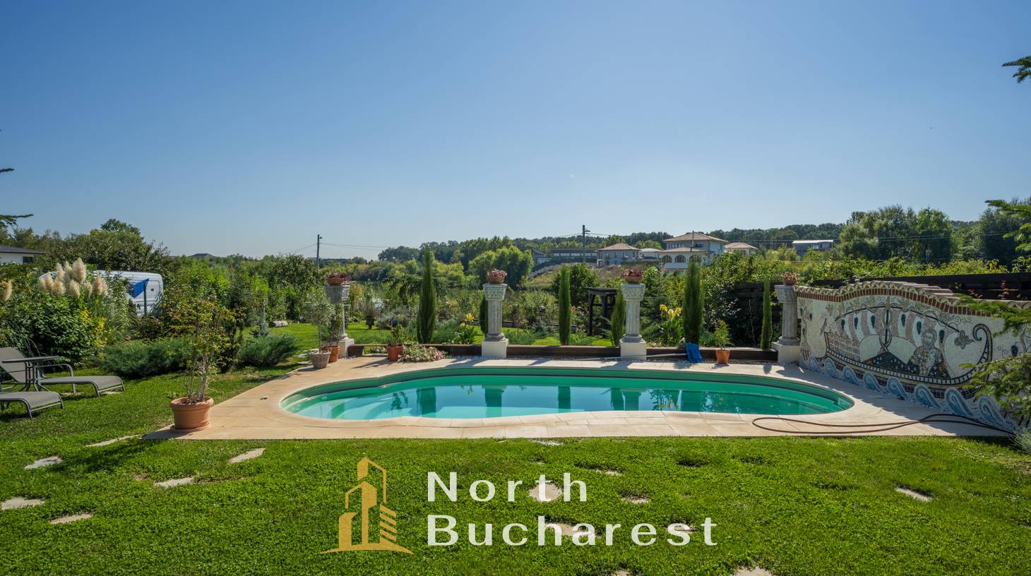 https://images.northbucharest.ro/afomtDRpNMrZfKEQc9IQcu9WZpejepEJJSS6BDBF1_w/watermark:0.75:so:0:30:0.39/resize:fill:1460:816:1/gravity:ce/bG9jYWw6Ly8vZXN0YXRlL2xyL2M5NTVkZTIxLTVkODMtNDY1Yy1iYjJlLTBhMjNiNzdlZDY1ZS5qcGVn