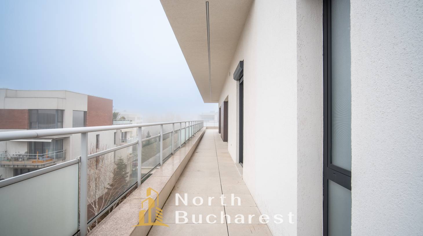 https://images.northbucharest.ro/axXgrDYIB1UcgnlzRBE59V9-UFuQnROiPh2sRtyUgVU/watermark:0.75:so:0:30:0.39/resize:fill:1460:816:1/gravity:ce/bG9jYWw6Ly8vZXN0YXRlL2xyLzUxZjkxZTdhLTgyOTgtNGZiYy1iZWE5LWUwMzk1OGMxZmIwNy5qcGVn