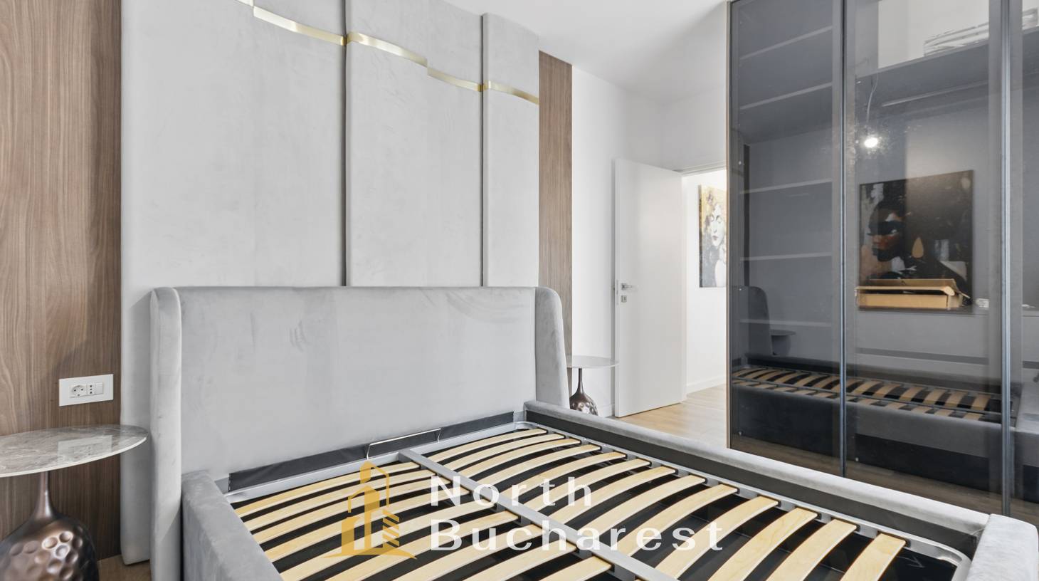 https://images.northbucharest.ro/bEw2NptLO74vmYk7wsVzmFehpyrSsJDUk4Sk61DYYe4/watermark:0.75:so:0:30:0.39/resize:fill:1460:816:1/gravity:ce/bG9jYWw6Ly8vZXN0YXRlL2xyLzIzM2MxZjllLTk5ZWEtNDFhYS05ZjhiLTRjYjhiM2QxY2FkYy5qcGVn