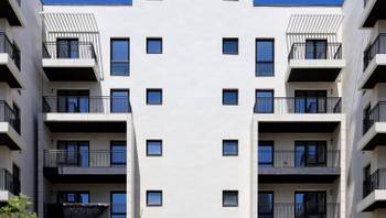 https://images.northbucharest.ro/cTDLqSCJzoJPBJ0ErAaNO_61Ighj5hlUgkQ-hDEOrJ0/resize:fill:350:198:1/gravity:ce/bG9jYWw6Ly8vZXN0YXRlL2xyLzAzMGJiNjdlLTVkMDUtNDgzNy04MzFjLTE4NjVmNGZjYmEyMC5qcGVn
