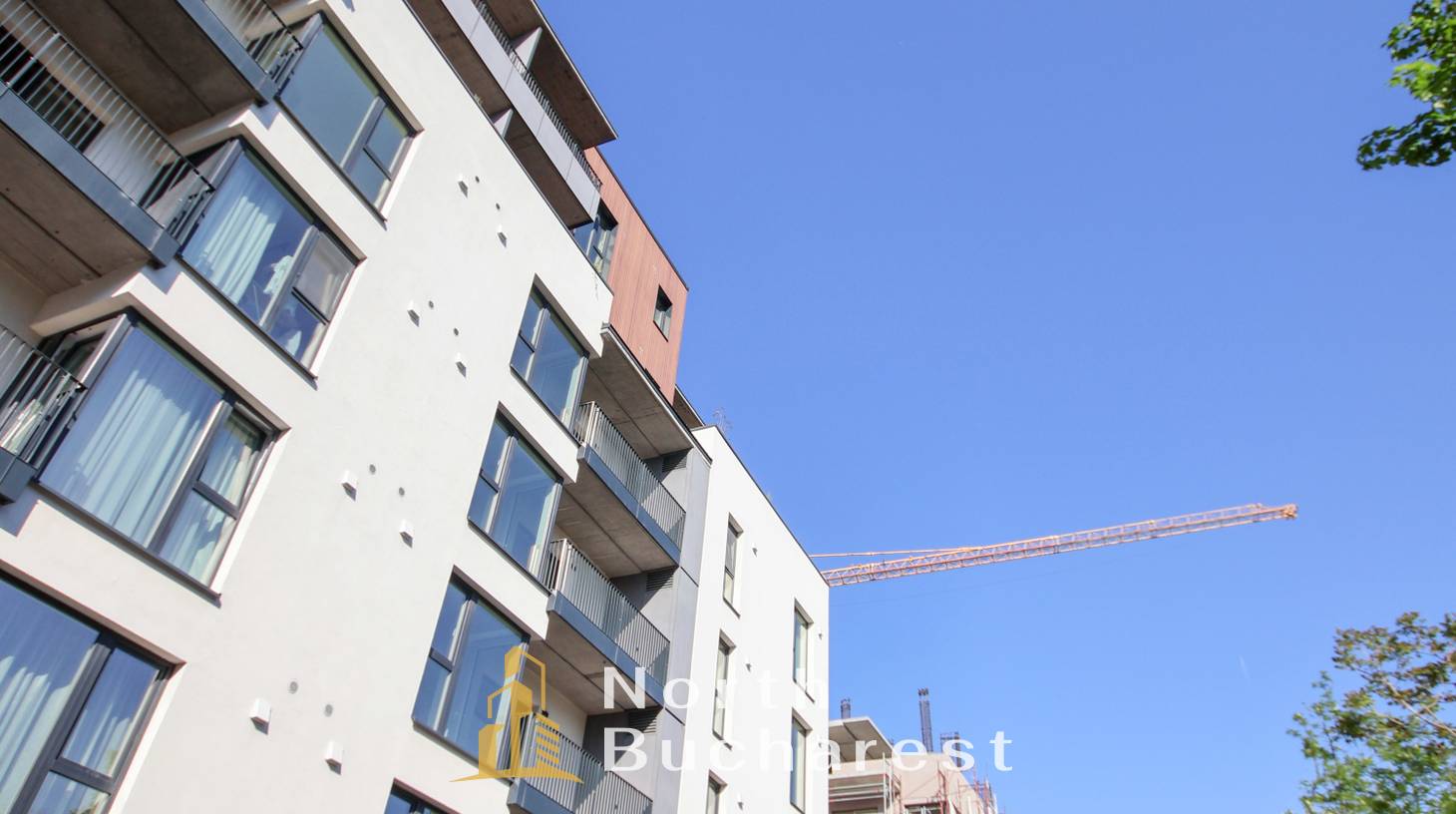 https://images.northbucharest.ro/ckDQpFsdC1vPYZ5fZSieeez3v-1xNKobLYeB3LIdkqg/watermark:0.75:so:0:30:0.39/resize:fill:1460:816:1/gravity:ce/bG9jYWw6Ly8vZXN0YXRlL2xyLzcwMThlODllLTAxODYtNDBkMi1iNjY1LTMyMDMyYjhmZWY0NS5qcGVn
