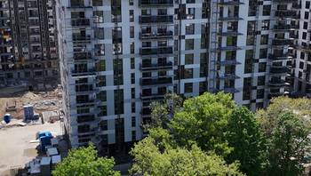 https://images.northbucharest.ro/cljOoOPIEwt5TE3ZTqEWFkX8B6ILzpKQXErZdDl_yfQ/resize:fill:350:198:1/gravity:ce/bG9jYWw6Ly8vZXN0YXRlL2xyLzY1Njk2ZWExLTVhOWMtNDU5Ni1iZjFkLWU3ZTcxNzJhZjM5My5qcGVn