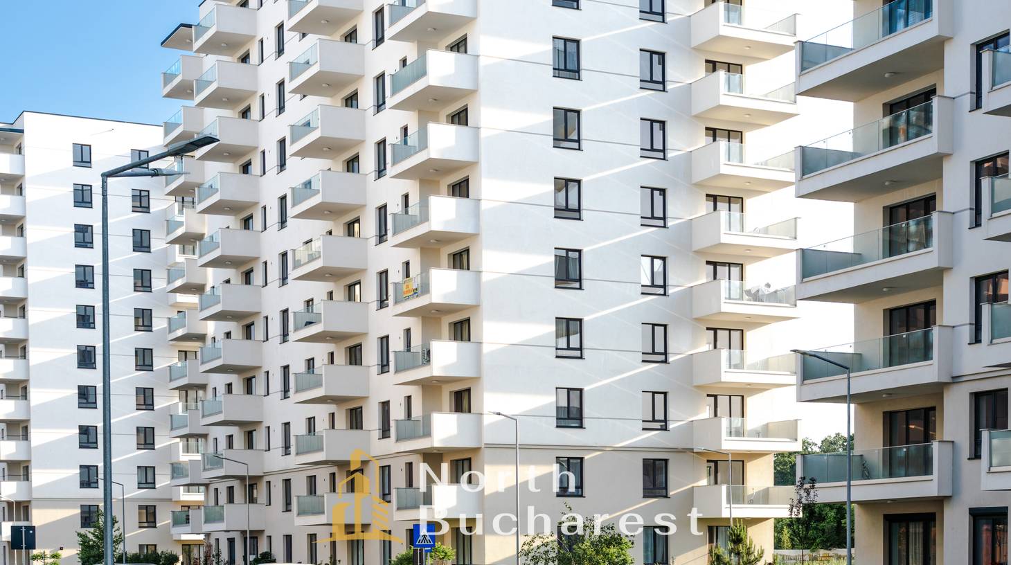 https://images.northbucharest.ro/cpcF_jDhOF3jzxHZlMvSQTZL4oo7Cp1KgATZW81fnNY/watermark:0.75:so:0:30:0.39/resize:fill:1460:816:1/gravity:ce/bG9jYWw6Ly8vZXN0YXRlL2xyLzUzOWZiZGVjLTRiNDUtNDcyZi1hYzNjLWUwNzg3ZmM2MWI2Yi5qcGVn