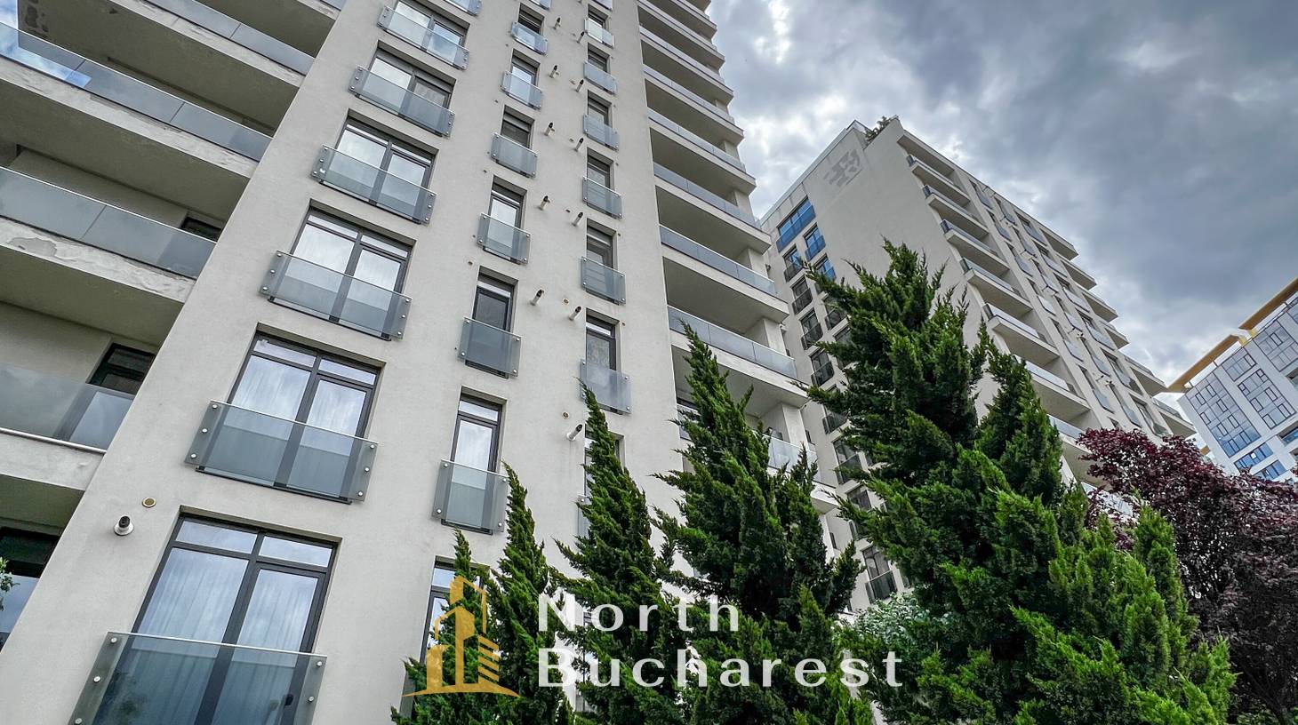 https://images.northbucharest.ro/dbBk6dScpPE7Z0XVnwVoZIHhOitYqbr2SN9b5vk5Aw8/watermark:0.75:so:0:30:0.39/resize:fill:1460:816:1/gravity:ce/bG9jYWw6Ly8vZXN0YXRlL2xyL2ZmNDkxOTE3LTcwNDMtNDE4ZS1hN2MzLWNlMGYzYmM1ZmY2NS5qcGVn