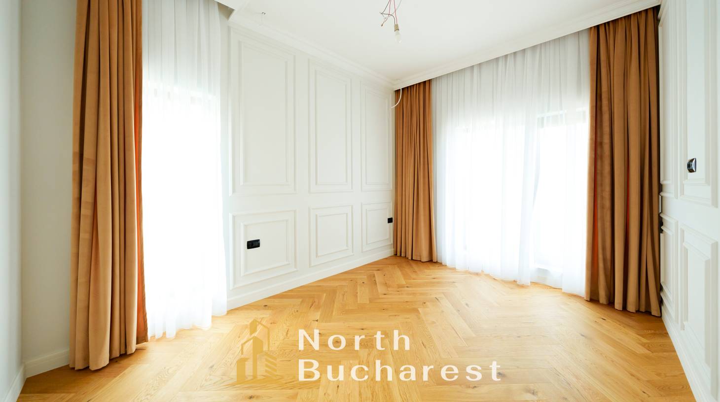 https://images.northbucharest.ro/denfqb02cfWliLZYVwvlo7Kak9rSsFSlVjIqivV75us/watermark:0.75:so:0:30:0.39/resize:fill:1460:816:1/gravity:ce/bG9jYWw6Ly8vZXN0YXRlL2xyLzkzODI3ZDU3LWI4NjMtNDc5ZC1hN2M4LWJhODAwYmQwMDAzNi5qcGVn