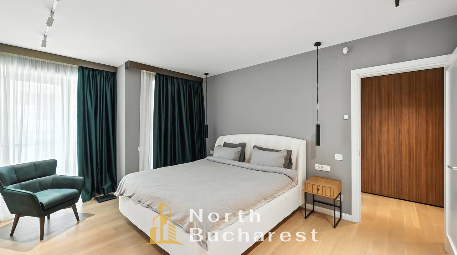https://images.northbucharest.ro/dmDAnkBti1p4f4s8bqamcVum4PQHCN4yooIZit8VL_M/watermark:0.75:so:0:30:0.39/resize:fill:1460:816:1/gravity:ce/bG9jYWw6Ly8vZXN0YXRlL2xyLzkxNGU0Y2VkLTYwNTctNDMzNS05NjlhLWZiN2ZlMTMxZWIwZC5qcGVn