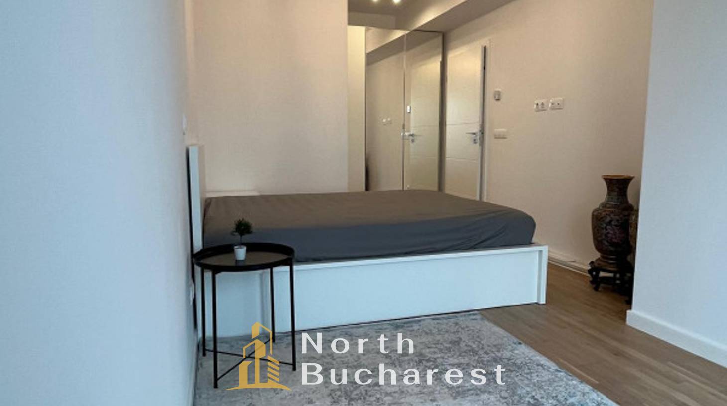 https://images.northbucharest.ro/e6ma99NC0kQ0_IBGzkyuNpOjzd4RGedqZ5Q8eoL6hks/watermark:0.75:so:0:30:0.39/resize:fill:1460:816:1/gravity:ce/bG9jYWw6Ly8vZXN0YXRlL2xyLzA3a2RjdWw0dWwxYjRtMi01NTRfMTcuanBn