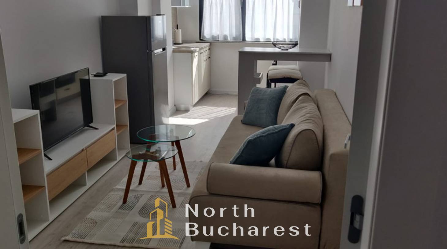 https://images.northbucharest.ro/fCFGIMkzBgphY0CR6BuII7pS4ZU4dbpkda_ZI0EFdXg/watermark:0.75:so:0:30:0.39/resize:fill:1460:816:1/gravity:ce/bG9jYWw6Ly8vZXN0YXRlL2xyL2Y1a2Q0Njk0anBsMGZvdy02OTJfMTIuanBn