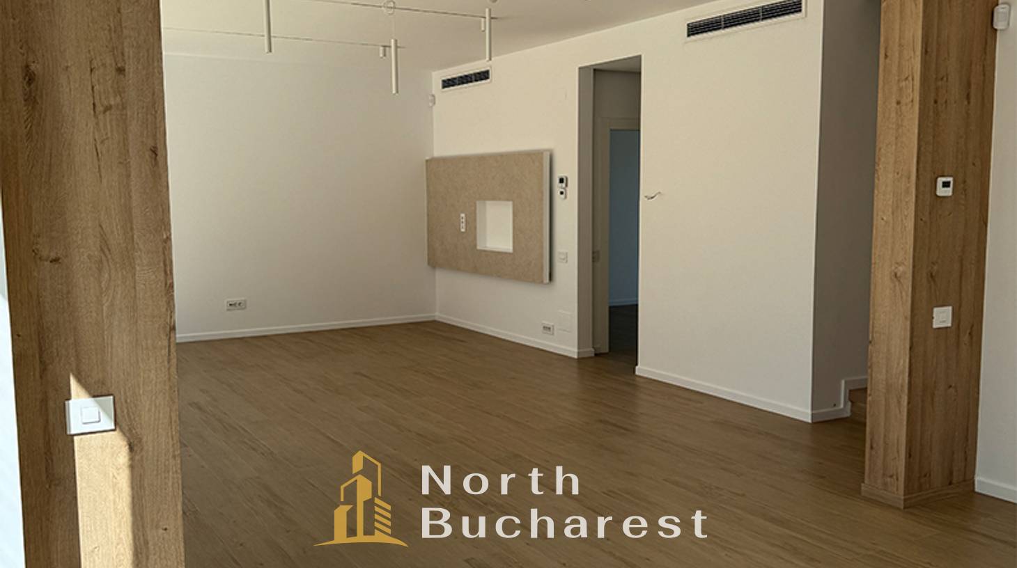 https://images.northbucharest.ro/gL75rZYN5acJNS__XkGY41SQw8Ej8GCLFYNmXfVnNvI/watermark:0.75:so:0:30:0.39/resize:fill:1460:816:1/gravity:ce/bG9jYWw6Ly8vZXN0YXRlL2xyLzZhMzdlZTUyLTQ3M2MtNGM3Ny1iNDQ1LWExOTEyMjk2ZWExNC5qcGVn