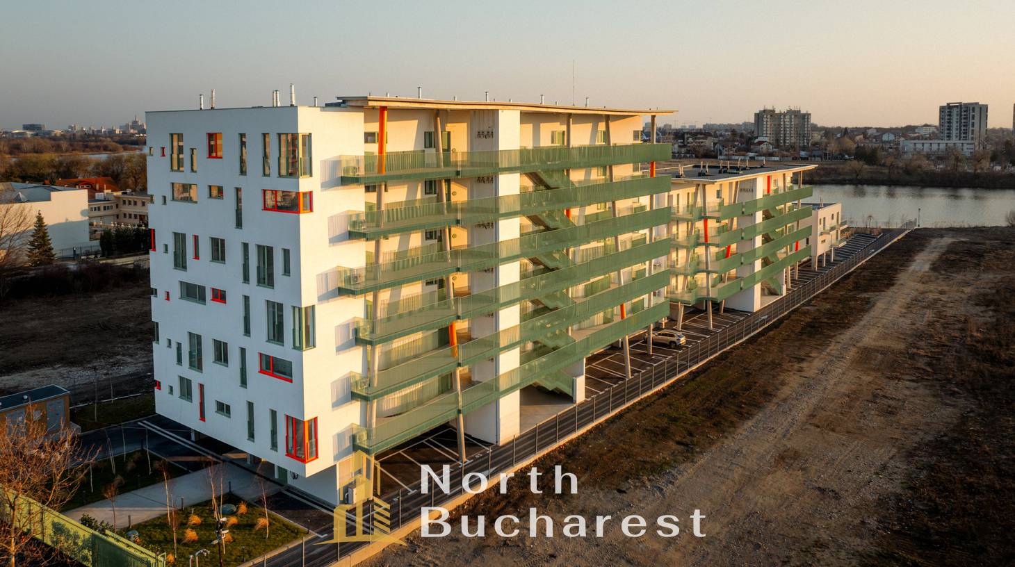 https://images.northbucharest.ro/ga-gMLOCg2a4X09gdiPn4ygExlyvEQs_iyNpKbJtbwE/watermark:0.75:so:0:30:0.39/resize:fill:1460:816:1/gravity:ce/bG9jYWw6Ly8vY29tcGxleC9zbGlkZXMvMGM0NTNlYTItNjE4MS00NjE2LWFhNmYtNGI5NmU5NTMxNGE2LmpwZWc