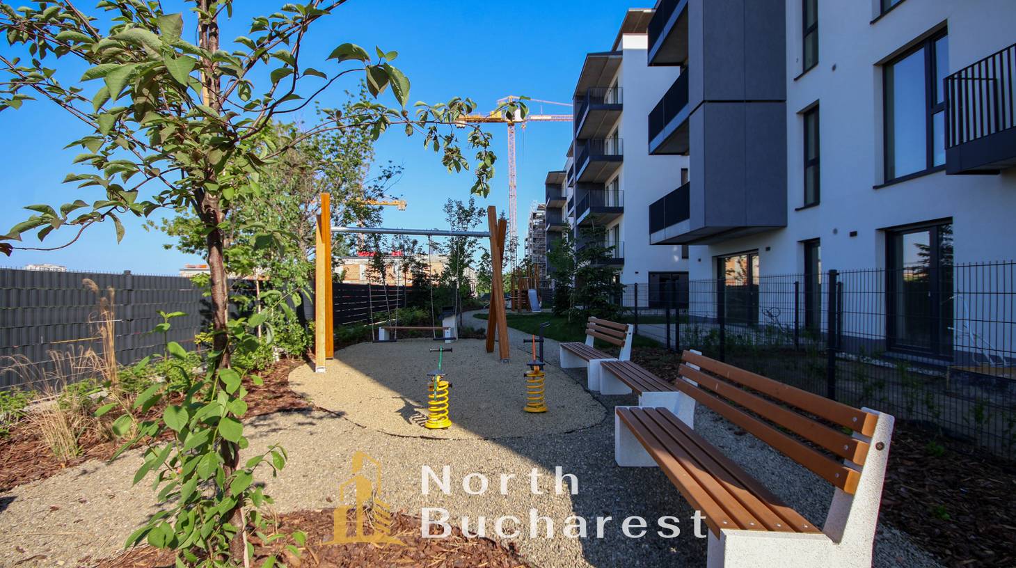 https://images.northbucharest.ro/gcy5BD2YOMTL_kd5NKLGTRqXGnfYJrgkyy4B8RfNEqo/watermark:0.75:so:0:30:0.39/resize:fill:1460:816:1/gravity:ce/bG9jYWw6Ly8vZXN0YXRlL2xyL2QzNTBhNDk2LTAxYjQtNDQ3NS1iOGUxLTYxZjUxMDdkNjQxYi5qcGVn