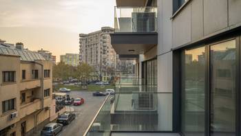 https://images.northbucharest.ro/gpfIzCGpxygVA015hGOBGZNILdpgziT8xRkgX6pudtI/resize:fill:350:198:1/gravity:ce/bG9jYWw6Ly8vZXN0YXRlL2xyLzBhNWY4M2U4LTUwNzQtNGY2My04Y2MxLTg3YWY4MDczMDVhYS5qcGVn