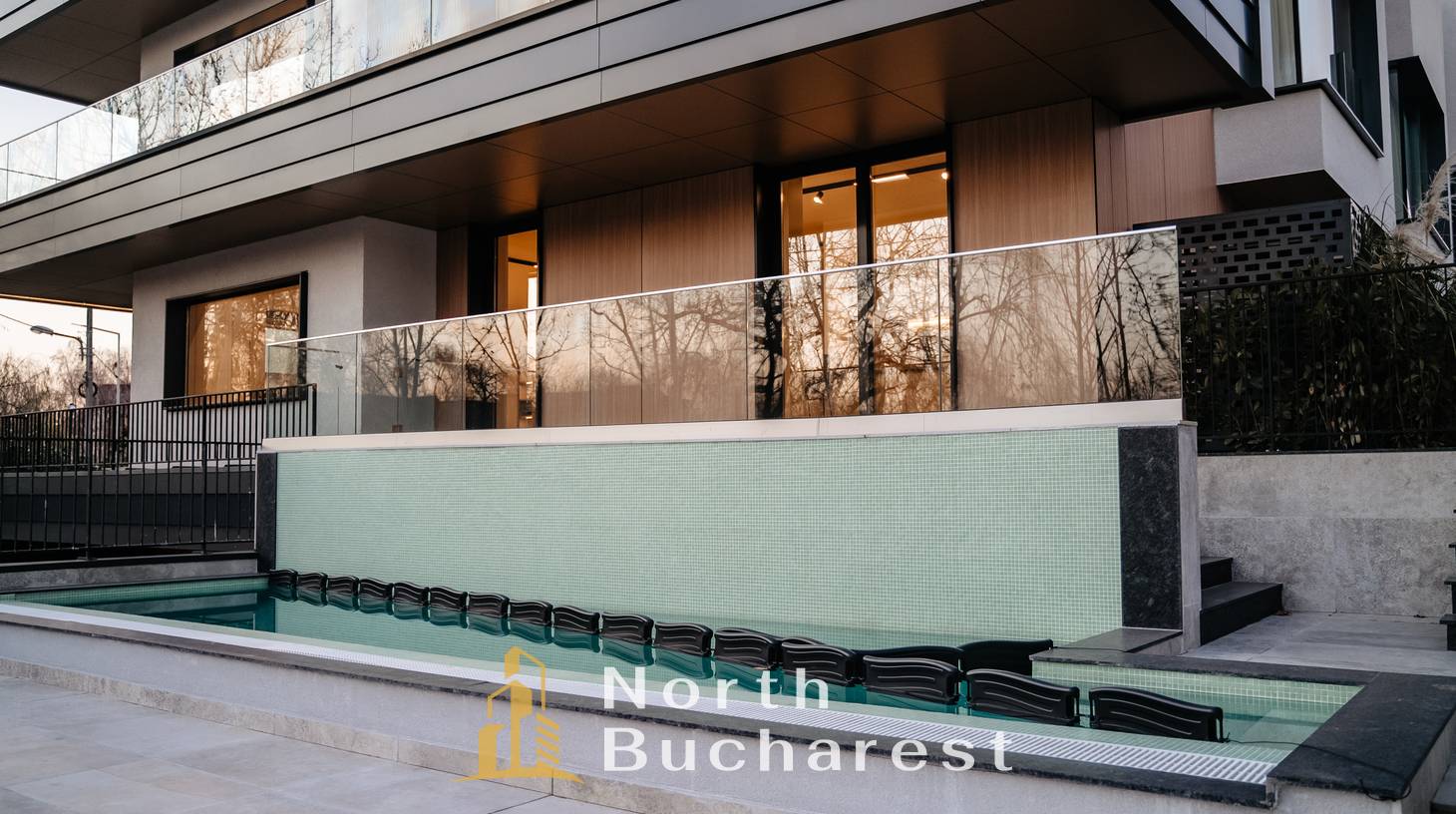 https://images.northbucharest.ro/gq6Ivt5dLTfEc0iH2q6_CwoU_2DuuHeat1gg77V6Rd0/watermark:0.75:so:0:30:0.39/resize:fill:1460:816:1/gravity:ce/bG9jYWw6Ly8vZXN0YXRlL2xyLzk5OGY4MTkzLWQ0NmEtNDhhNy05MTg0LTFmYTdlMWNiNjU5Ny5qcGVn