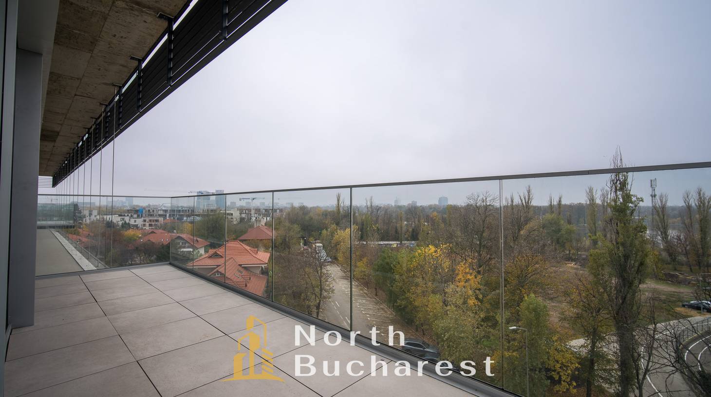 https://images.northbucharest.ro/h2NCExiMzZusuSB7-nPDByC8EKO2_s7hF5_k_VR1eTU/watermark:0.75:so:0:30:0.39/resize:fill:1460:816:1/gravity:ce/bG9jYWw6Ly8vZXN0YXRlL2xyL2YyZTA5MDZhLTQwZjAtNDVkMy1hN2MxLWVhZmNkZDQ5MmE1MC5qcGVn