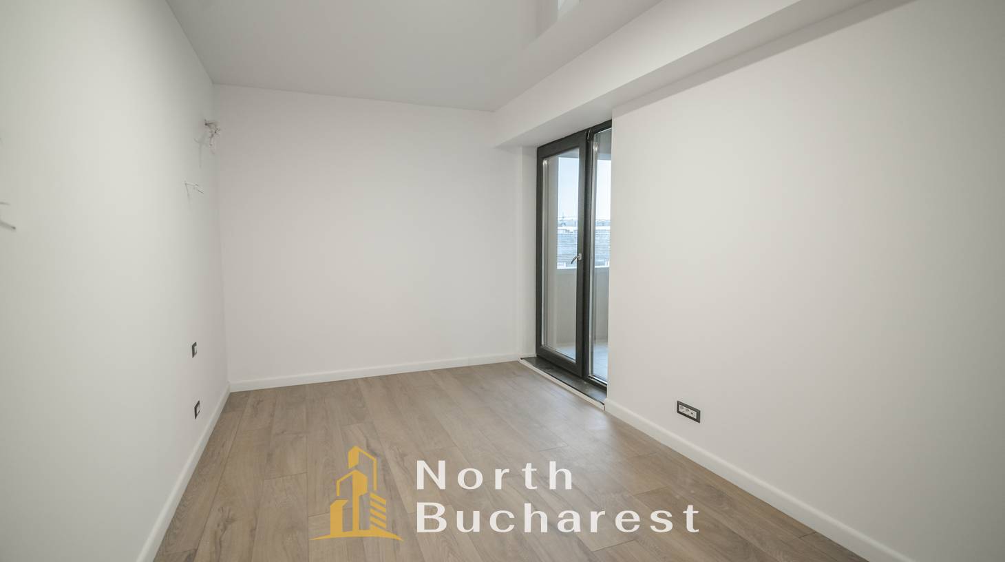 https://images.northbucharest.ro/hEDHkFarwS66lv3xznGXpijNCm4OQM_nUofRRq0hy5E/watermark:0.75:so:0:30:0.39/resize:fill:1460:816:1/gravity:ce/bG9jYWw6Ly8vZXN0YXRlL2xyLzM1OGIzNzRhLWE1NDItNDZiYi04NDIzLWIwOWExODQ3MjAxYy5qcGVn