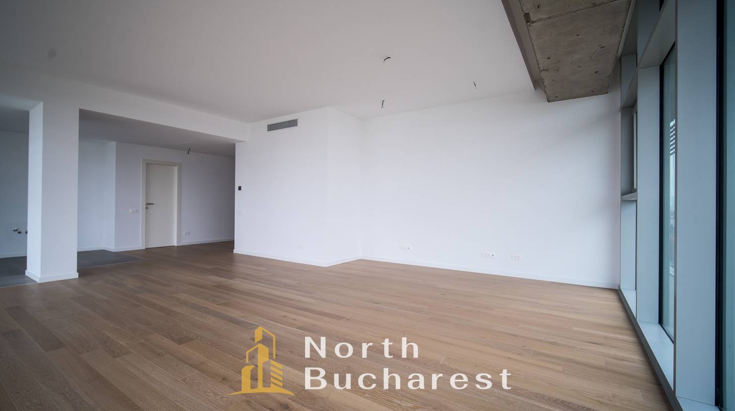 https://images.northbucharest.ro/hKzd-GkpKZ5Txu_YIKelI9bVe0LtVY135G2zAZXF0eM/watermark:0.75:so:0:30:0.39/resize:fill:1460:816:1/gravity:ce/bG9jYWw6Ly8vZXN0YXRlL2xyL2I5ZmY1OGI4LTA1MzAtNGQxZS1iMjgxLTNiZDlhNjhlZWE0MS5qcGVn