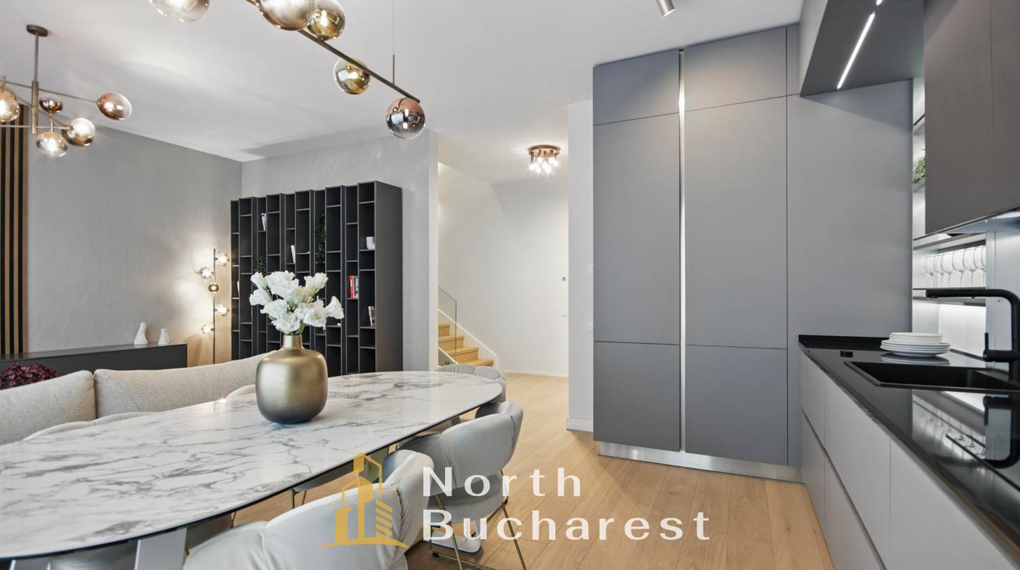 https://images.northbucharest.ro/hQjp-B3l8b13aNiwzz7AdGcn1LRsaYq36N_swdvf8gU/watermark:0.75:so:0:30:0.39/resize:fill:1460:816:1/gravity:ce/bG9jYWw6Ly8vZXN0YXRlL2xyLzgwYTNmNzQ5LTMwMjktNGZkMy05ZDU1LTY1MDUyMTI1MjUzMy5qcGVn