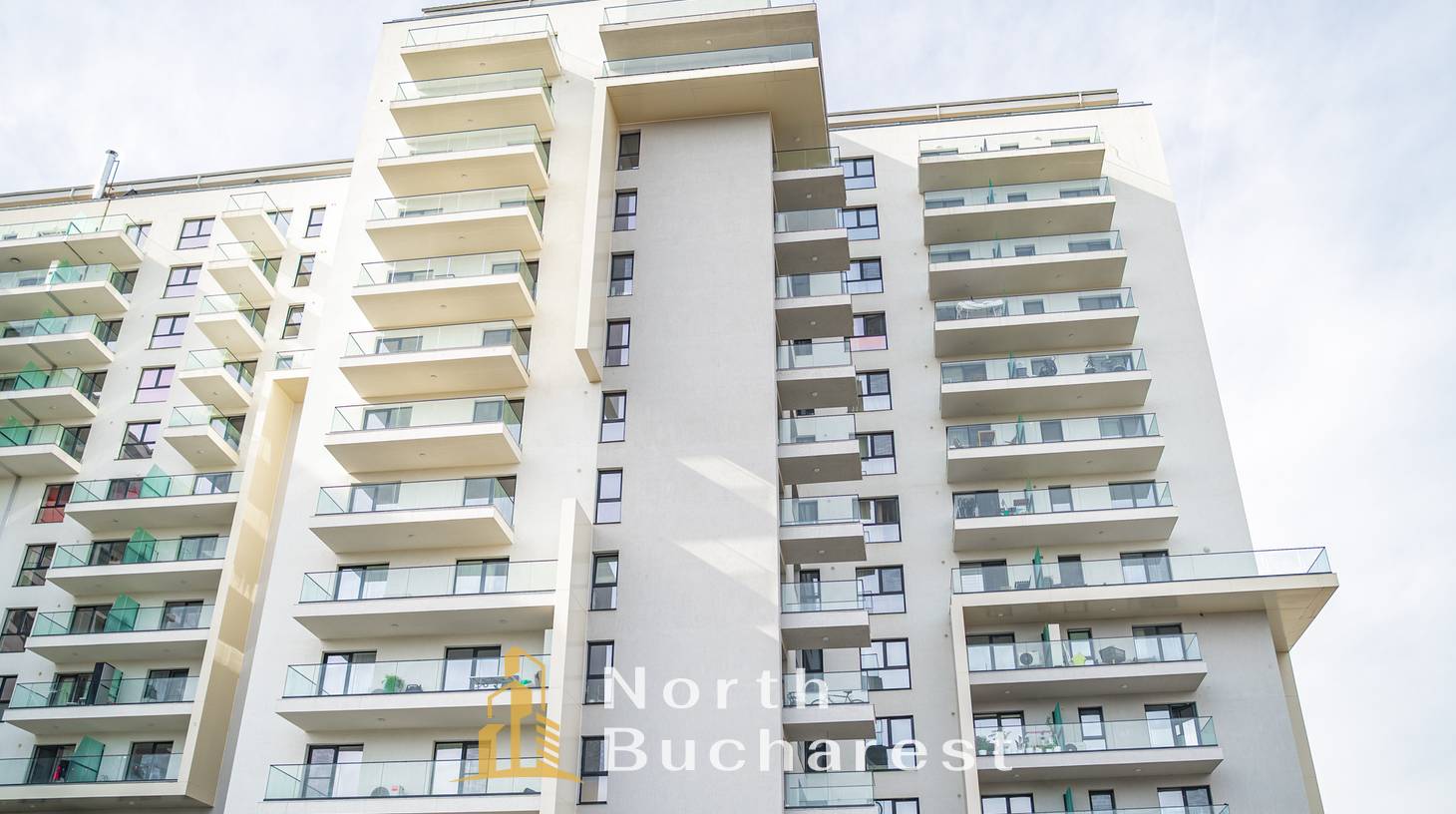 https://images.northbucharest.ro/hYyX_UMFy-BHh_mqMvYL0iEJn0GuzaJOG87eLJ-bqoQ/watermark:0.75:so:0:30:0.39/resize:fill:1460:816:1/gravity:ce/bG9jYWw6Ly8vZXN0YXRlL2xyL2ZiMTEwZTExLWI5ZDgtNGFjNi1hMzk2LWI3MzgzMmRlYTk2Yy5qcGVn